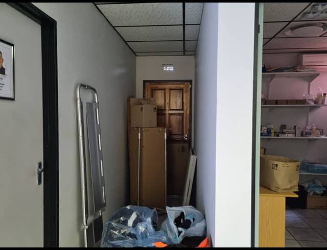 110M² OFFICE TO LET IN SONHEUWEL